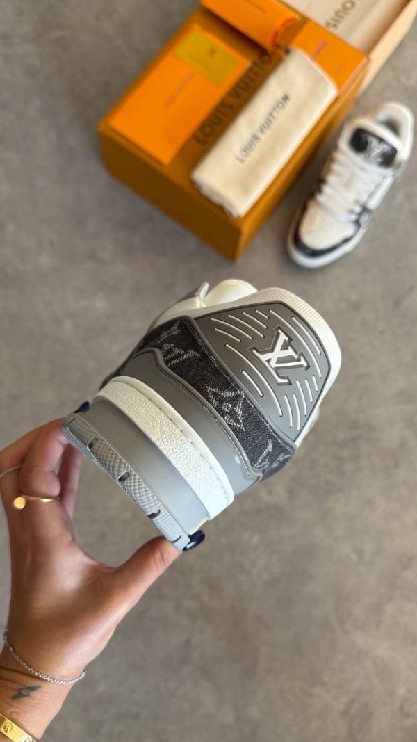 Louis Vuitton New