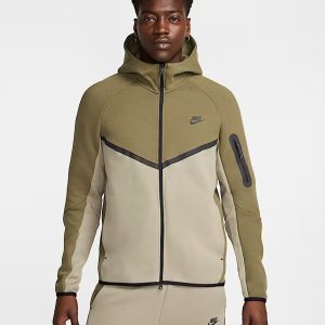 Nike Tech Fleece Ceket