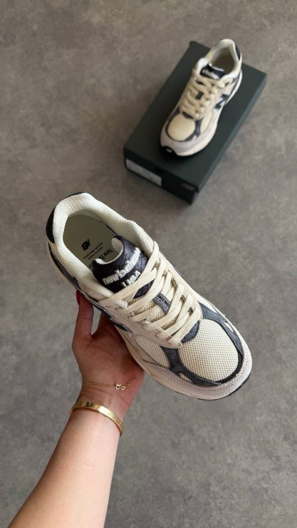 New Balance 990 v3 Moonbeam Men