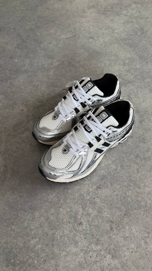 New Balance 1906r Black Silver