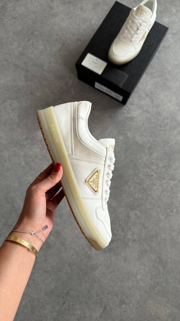 Prada new Cream