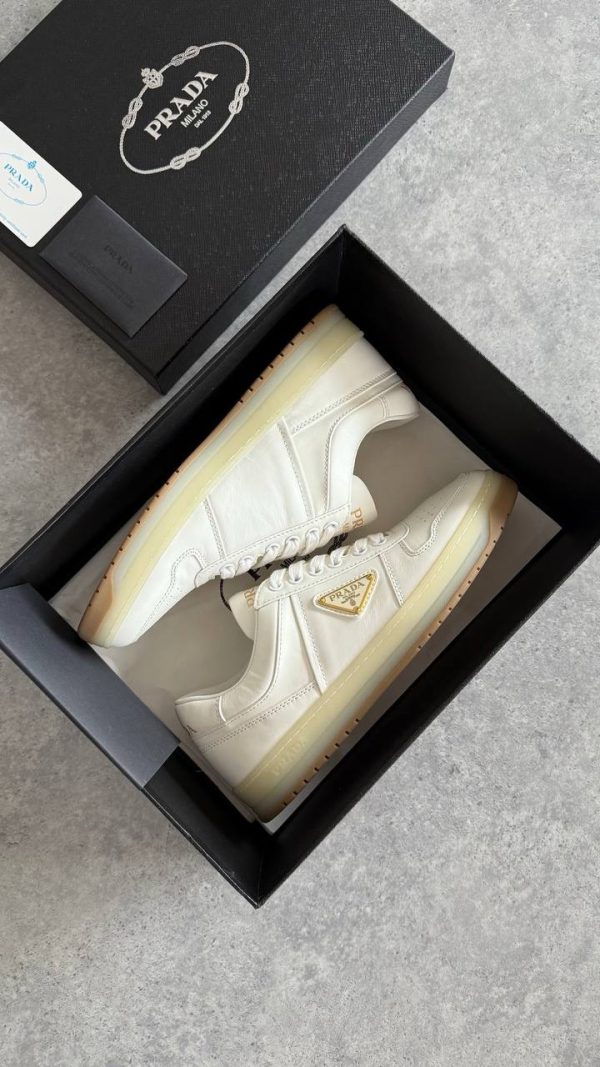 Prada new Cream