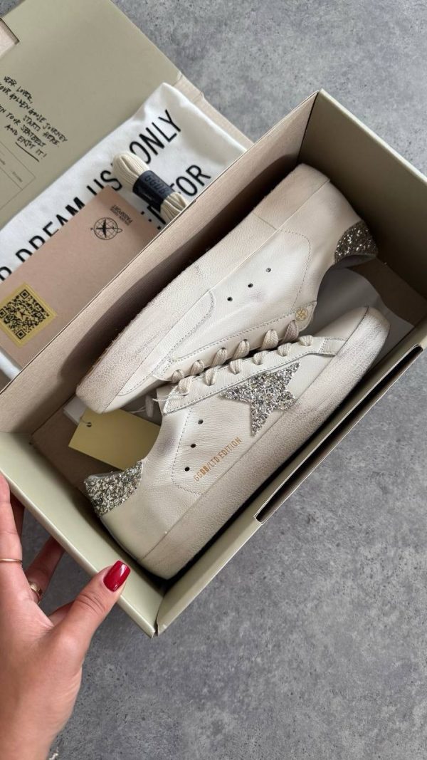 Golden Goose