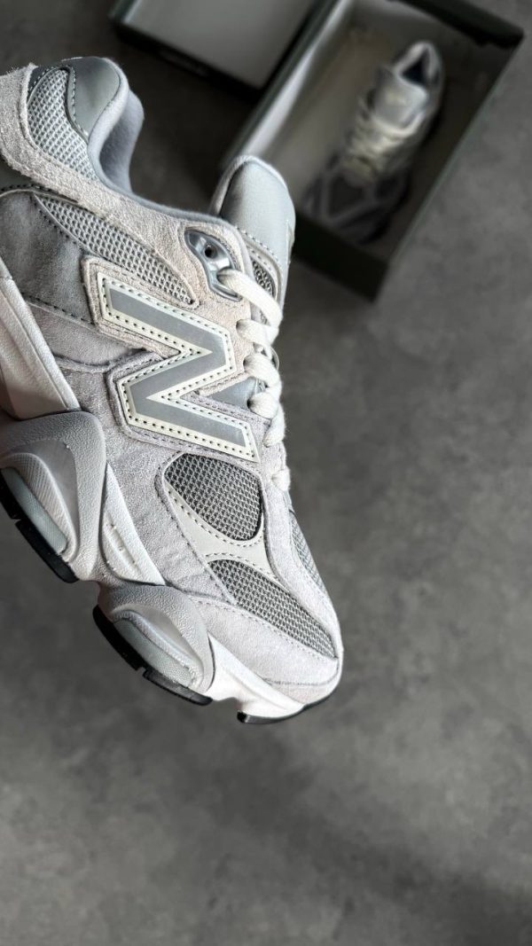 New Balance 9060 “Cocnctere Grey”