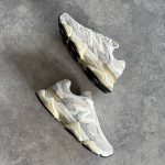 New Balance  9060 OatMeal