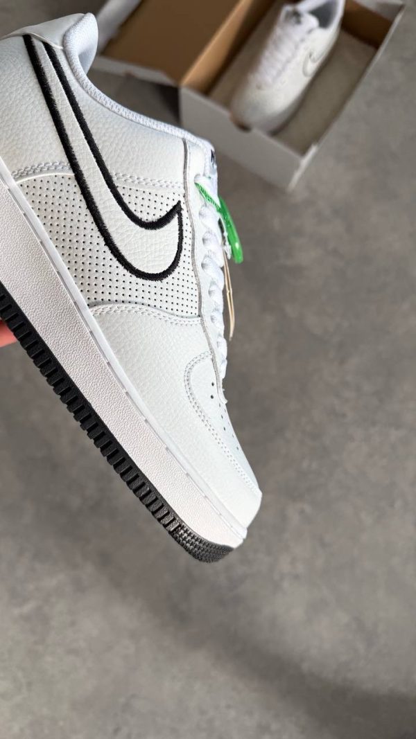Nike Air Force 1 '07 "Embroidered Swoosh"