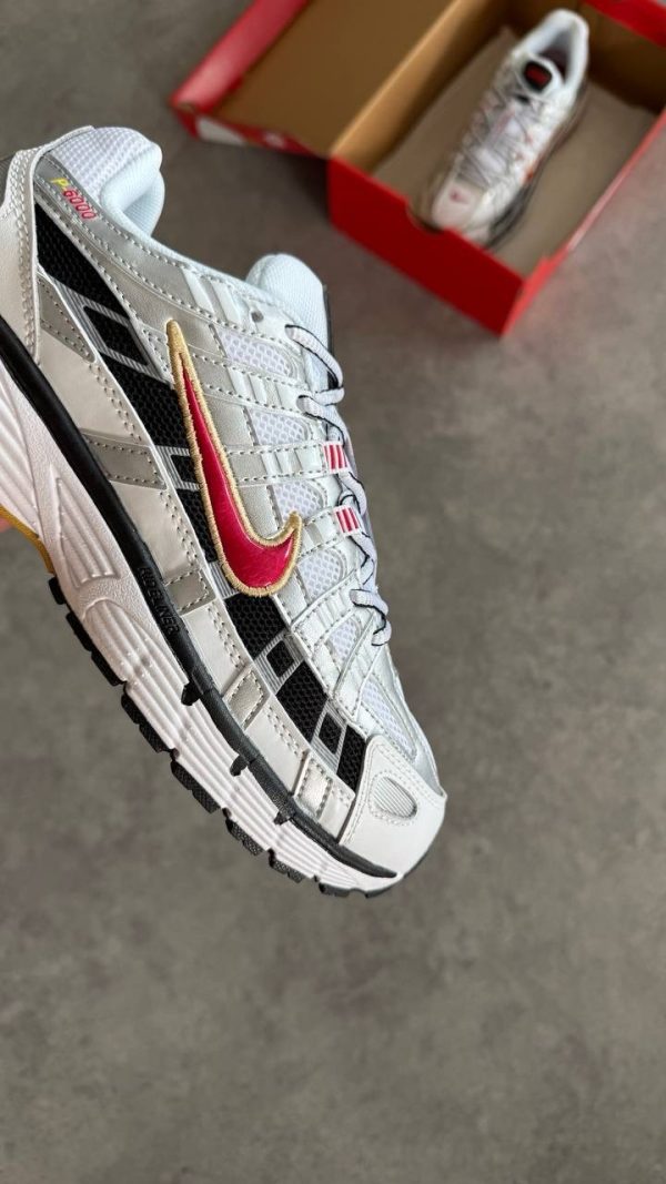 Nike  P-6000 Platinum VARSİTY RED