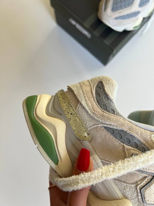 NEW BALANCE 9060 X BRICKS & WOOD