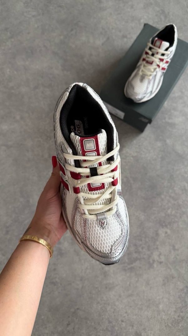 New Balance 1906R “Silver Red”