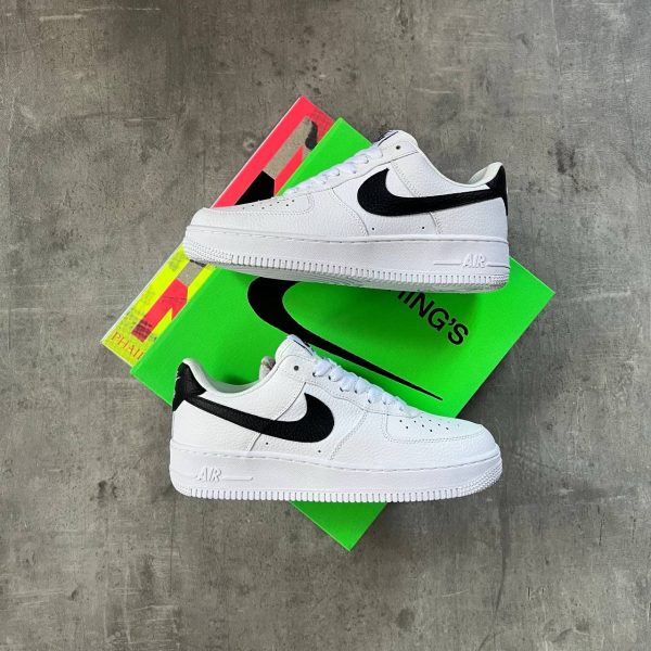 Nike Air Force Black & White