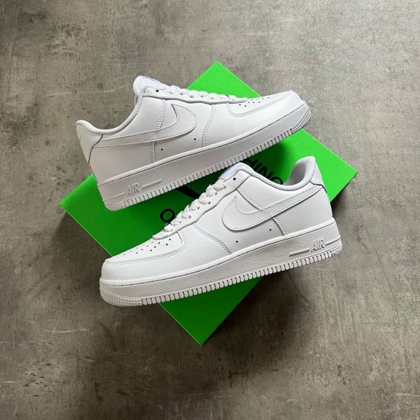 Nike Air Force 1 White