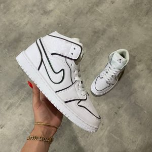 Air Jordan 1 Mid SE Iridescent Reflective