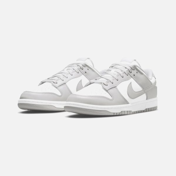 Nike Dunk Low retro