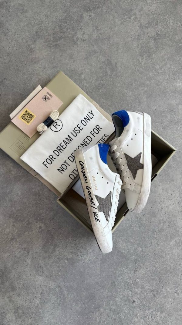 GOLDEN GOOSE