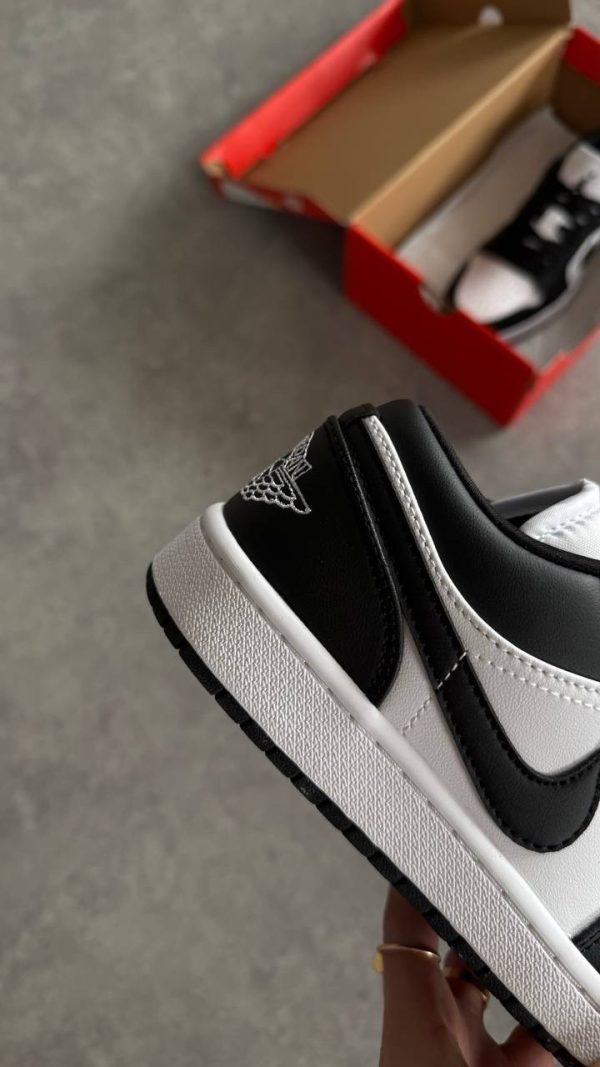Air Jordan 1 Low "Black & White" Panda