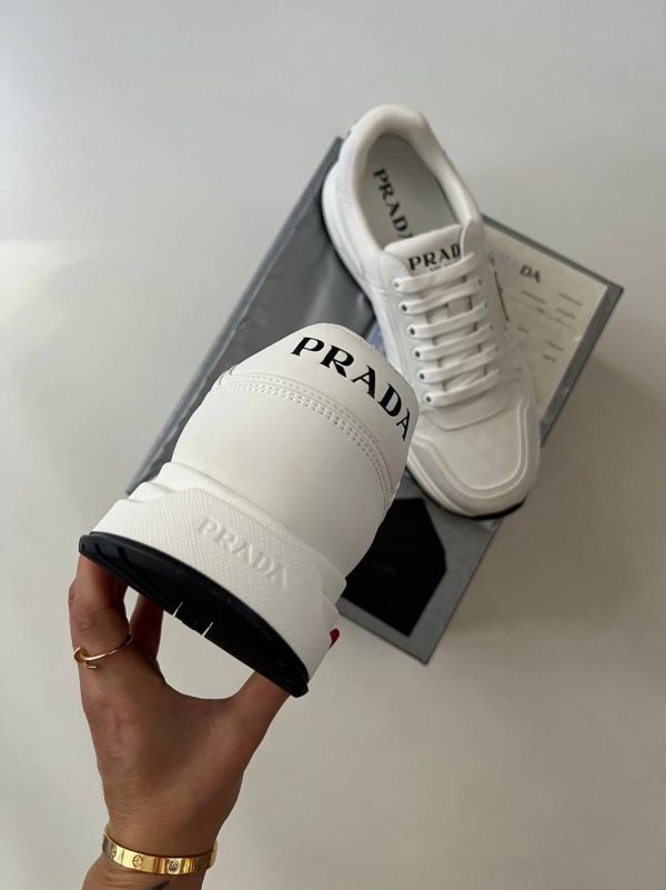 PRADA