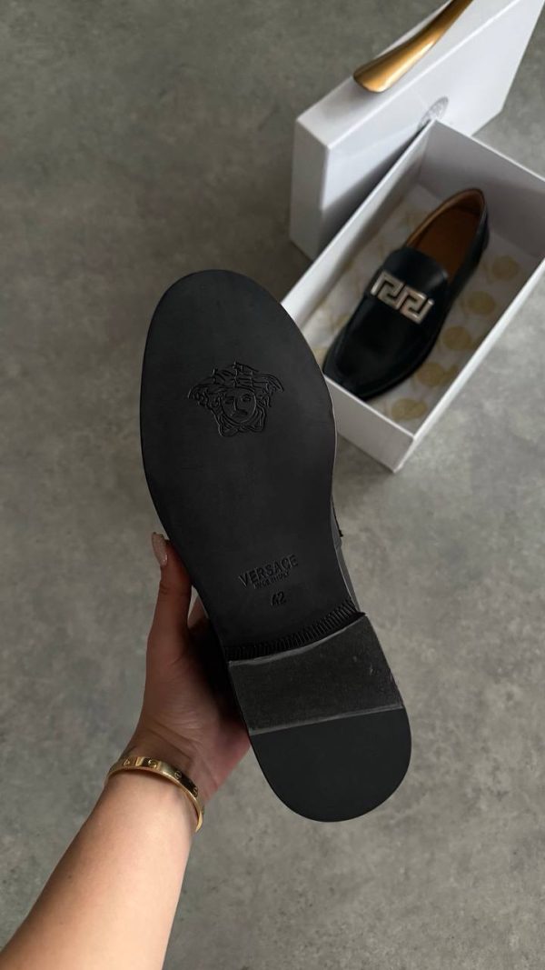 VERSACE